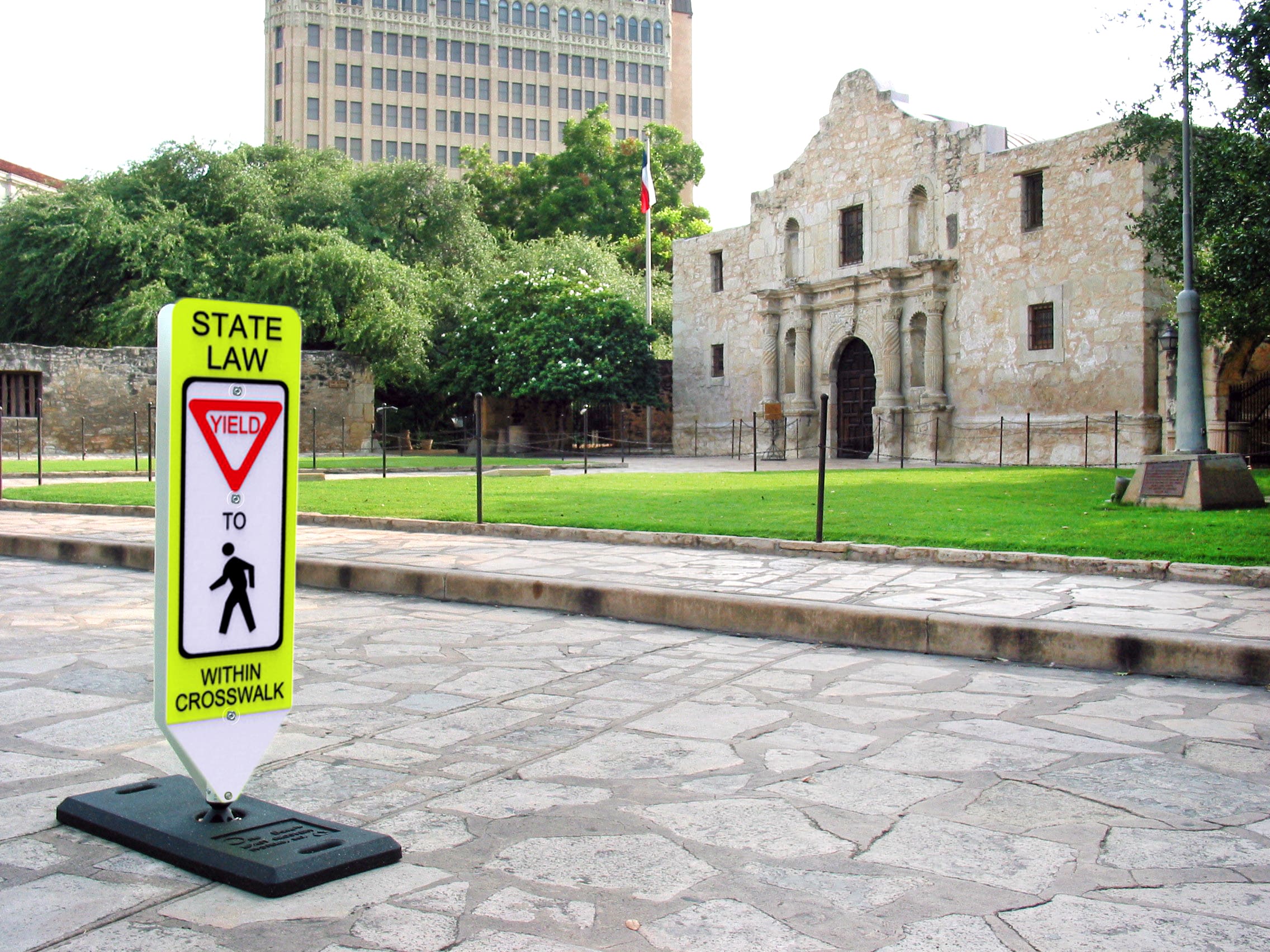 Pedestrian Sign Alamo - Pedestrian Safety